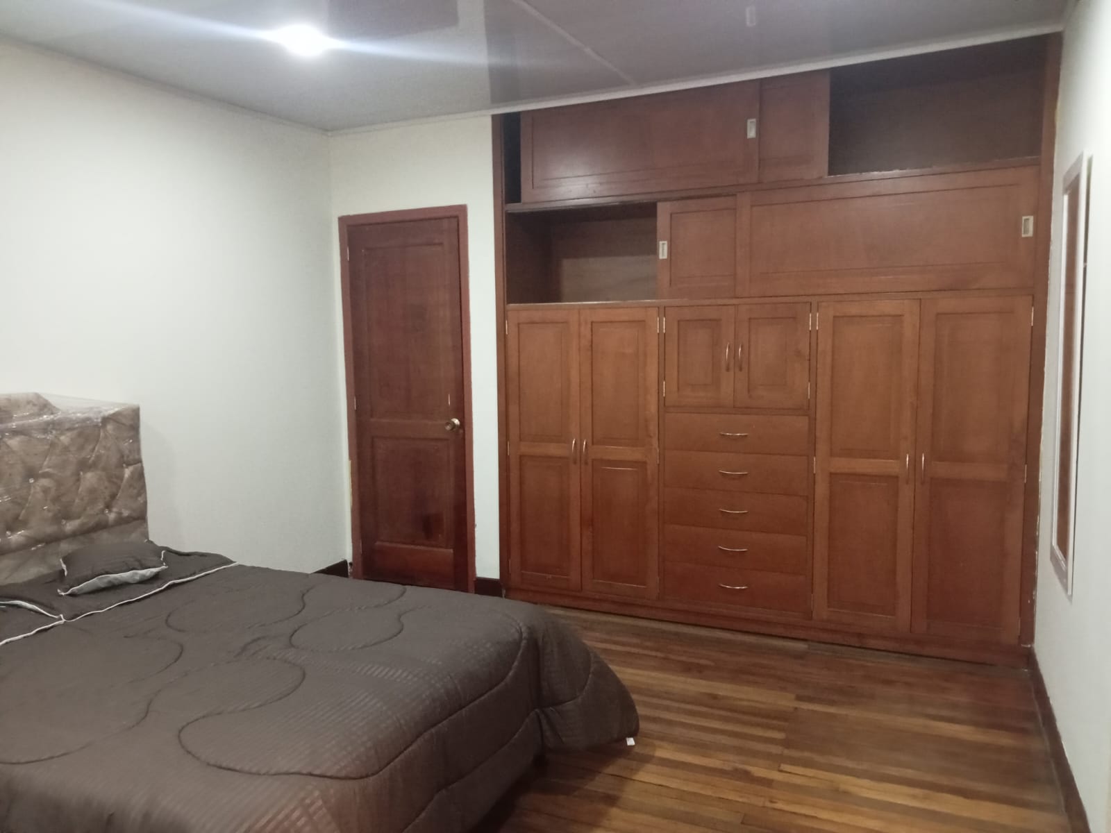 WhatsApp Image 2024-11-14 at 9.04.13 PM (2)